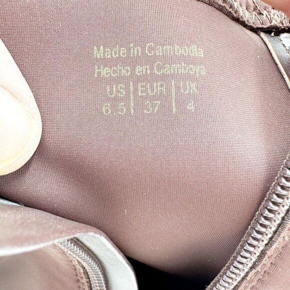 Aldo Burgundy Stretch Sock Ankle Boots With Patent Block Heels & Side Zipper 6.5 - Picture 4 of 16